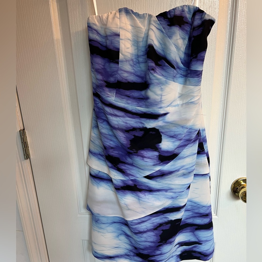 NWT The Limited Outback Red Strapless Blue & White Tie Dye Fitted Dress-Sz 6